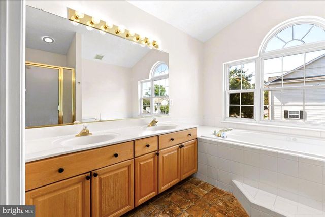 12800 CENTER PARK WAY, Upper Marlboro, MD 20772