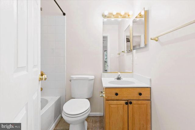 12800 CENTER PARK WAY, Upper Marlboro, MD 20772