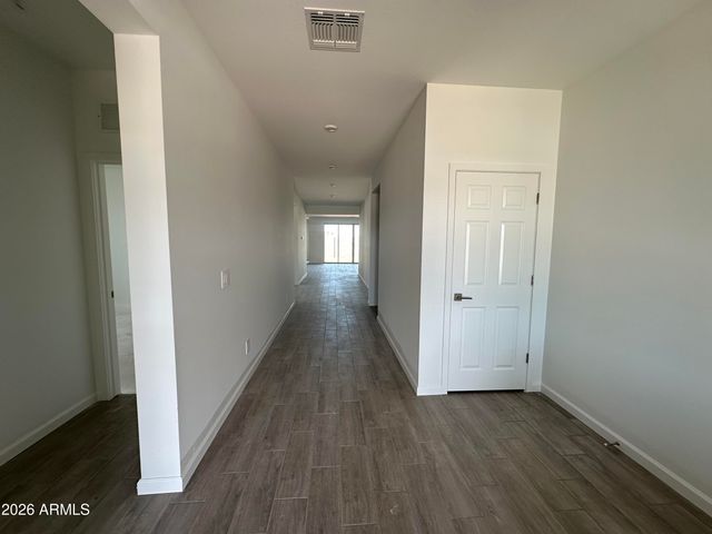 46952 W PECAN WOODS Walk, Maricopa, AZ 85139