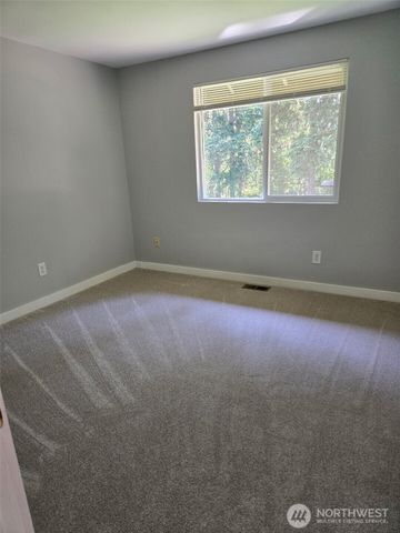 25608 68th Avenue E, Graham, WA 98338