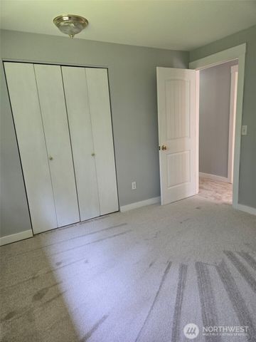 25608 68th Avenue E, Graham, WA 98338