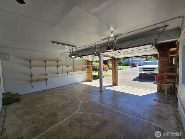 25608 68th Avenue E, Graham, WA 98338