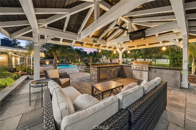 15949 Live Oak Springs Canyon Road, Canyon Country, CA 91387