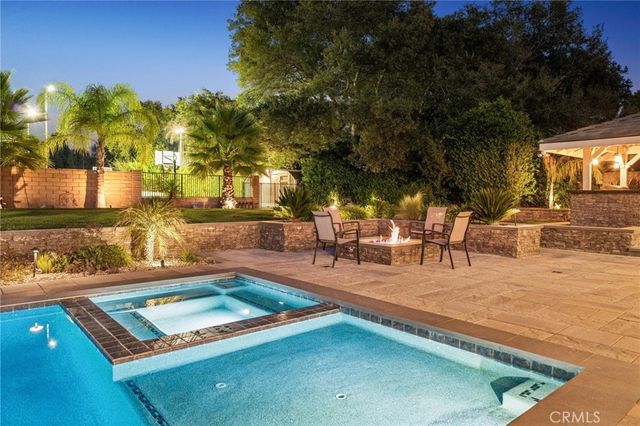 15949 Live Oak Springs Canyon Road, Canyon Country, CA 91387