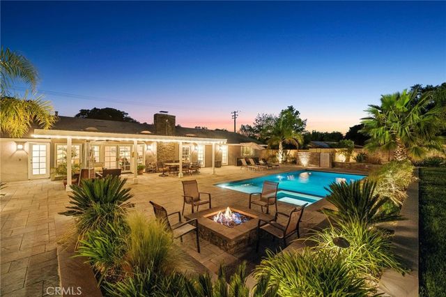 15949 Live Oak Springs Canyon Road, Canyon Country, CA 91387