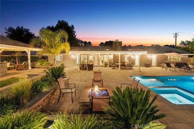 15949 Live Oak Springs Canyon Road, Canyon Country, CA 91387