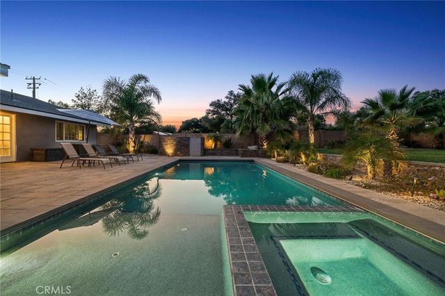 15949 Live Oak Springs Canyon Road, Canyon Country, CA 91387