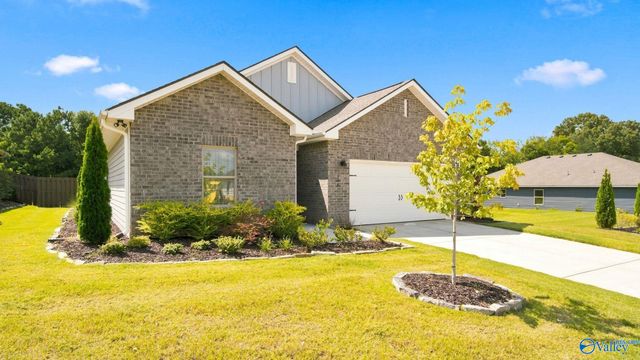 124 Southern Trail, Huntsville, AL 35811