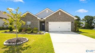 124 Southern Trail, Huntsville, AL 35811