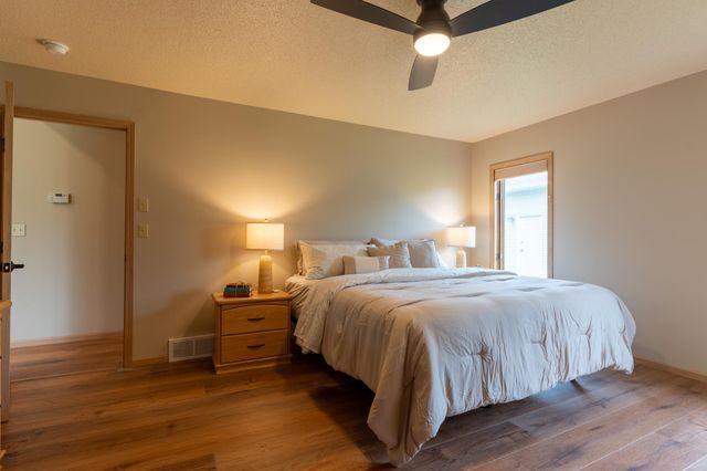 2541 S 26th Avenue S, Fargo, ND 58103