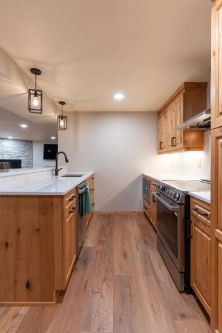 2541 S 26th Avenue S, Fargo, ND 58103