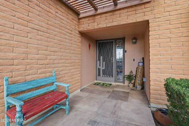 150 W Calle Melendrez, Green Valley, AZ 85614