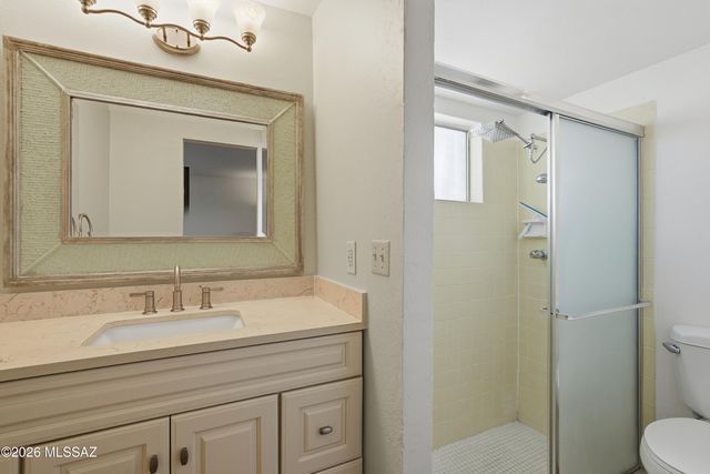 150 W Calle Melendrez, Green Valley, AZ 85614