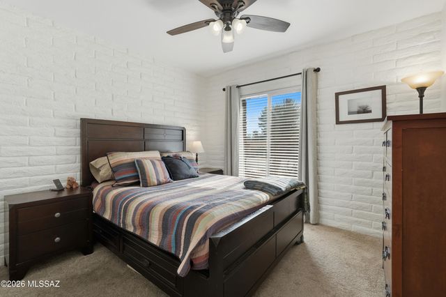 150 W Calle Melendrez, Green Valley, AZ 85614