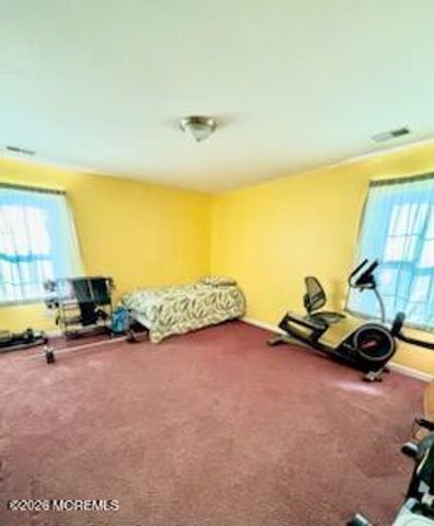 800 4th Street, Union Beach, NJ 07735
