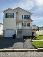 800 4th Street, Union Beach, NJ 07735