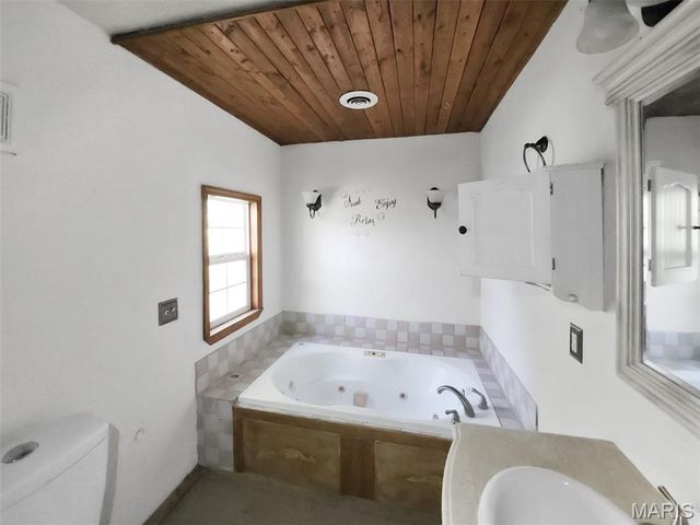 15380 Hargis Court, Rolla, MO 65401