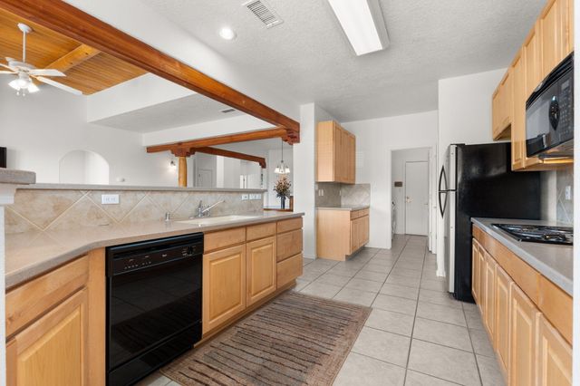 1415 Marcato Lane NW, Albuquerque, NM 87104