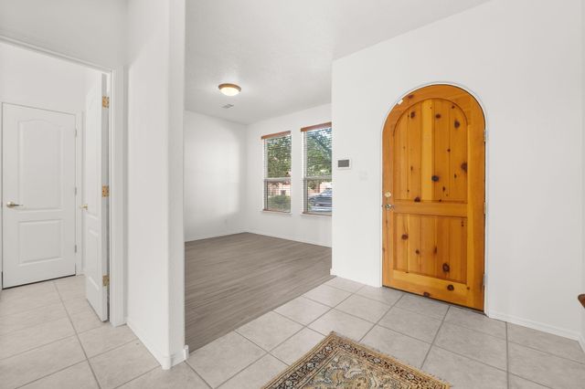 1415 Marcato Lane NW, Albuquerque, NM 87104