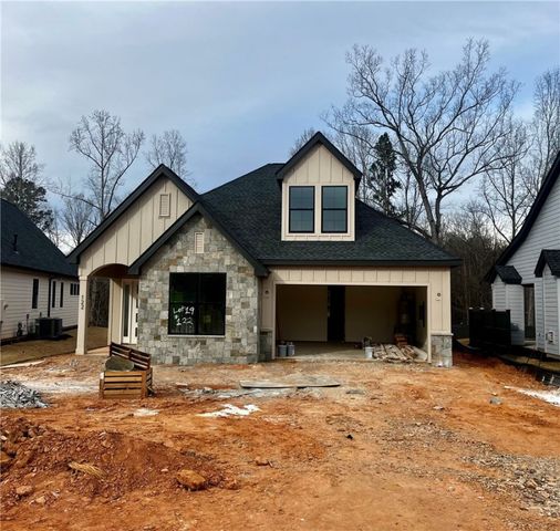 122 Rolling Wood Drive, Clemson, SC 29631