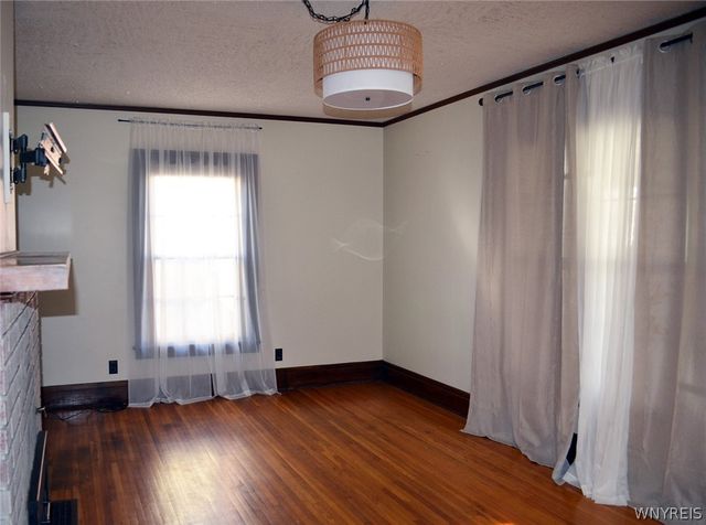 21 Lewis Avenue, Batavia City, NY 14020