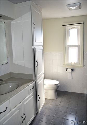 21 Lewis Avenue, Batavia City, NY 14020