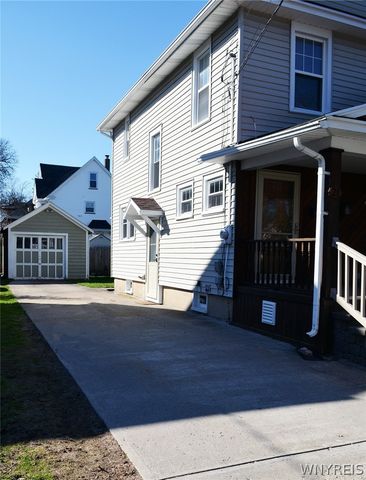 21 Lewis Avenue, Batavia City, NY 14020
