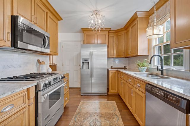 177 Cottonwood Dr, Franklin, TN 37069