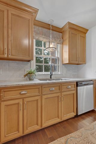 177 Cottonwood Dr, Franklin, TN 37069