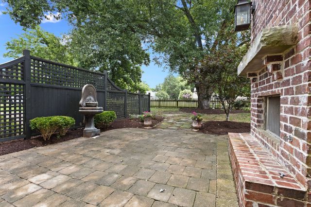 177 Cottonwood Dr, Franklin, TN 37069