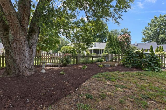 177 Cottonwood Dr, Franklin, TN 37069