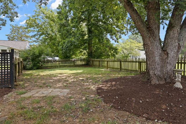 177 Cottonwood Dr, Franklin, TN 37069