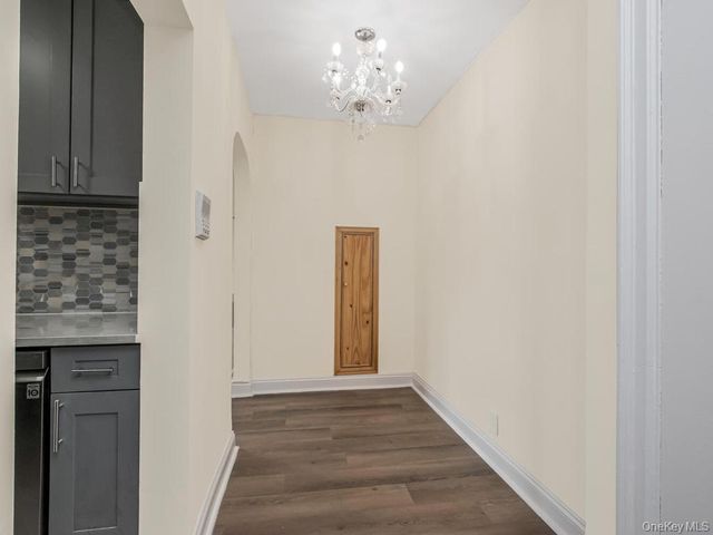 475 Bronx River Road 5C, Yonkers, NY 10704