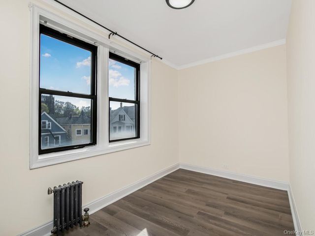 475 Bronx River Road 5C, Yonkers, NY 10704