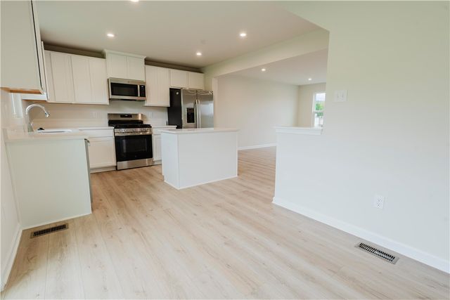 157 White Oak Drive A, Evans City Boro, PA 16033