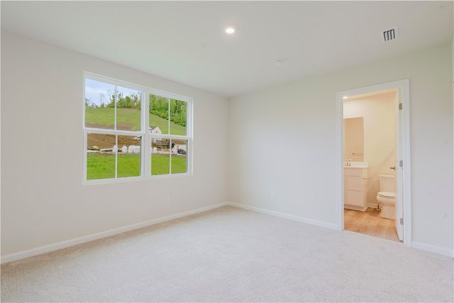 157 White Oak Drive A, Evans City Boro, PA 16033