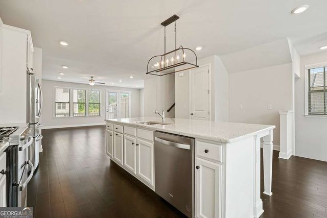 4240 Hickory Pines Alley, Doraville, GA 30360