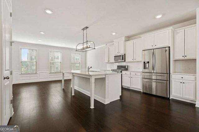 4240 Hickory Pines Alley, Doraville, GA 30360