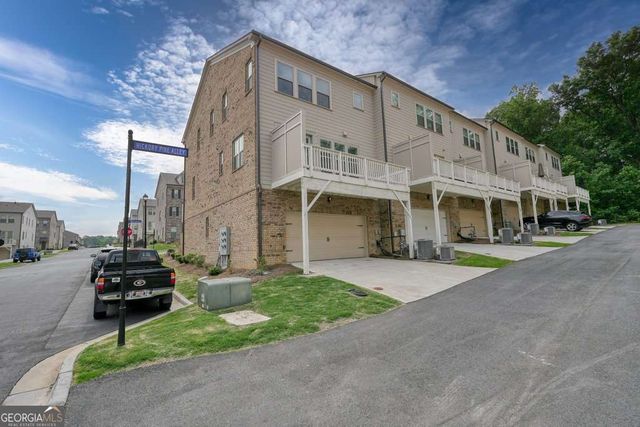 4240 Hickory Pines Alley, Doraville, GA 30360