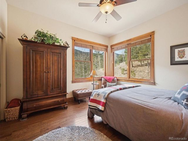 280 Meadow Ln, Evergreen, CO 80439