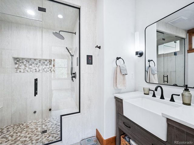 280 Meadow Ln, Evergreen, CO 80439