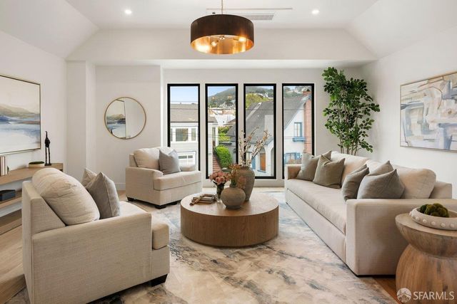 2627 14th Avenue, San Francisco, CA 94127