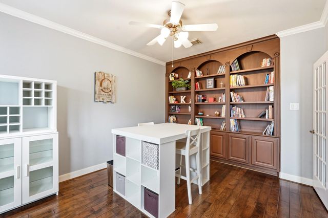 8111 Highland Green Drive Drive, Sugar Land, TX 77479