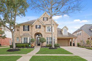 8111 Highland Green Drive Drive, Sugar Land, TX 77479