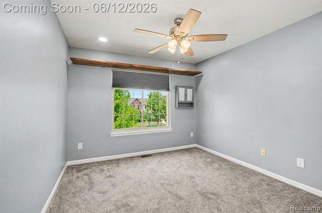 19137 Uroda Street, Rockwood, MI 48173