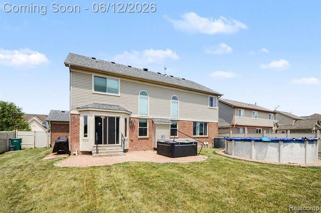 19137 Uroda Street, Rockwood, MI 48173