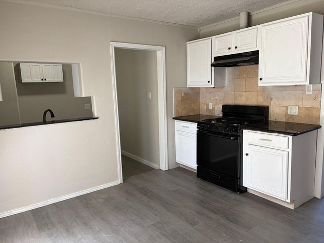 5406 Lyndhurst Drive, Houston, TX 77033