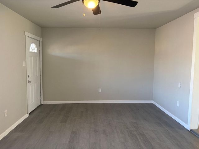 5406 Lyndhurst Drive, Houston, TX 77033