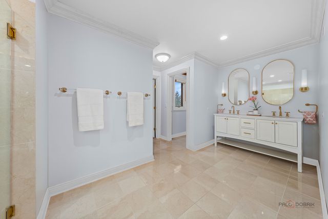 1611 Burr Oak Drive, Libertyville, IL 60048