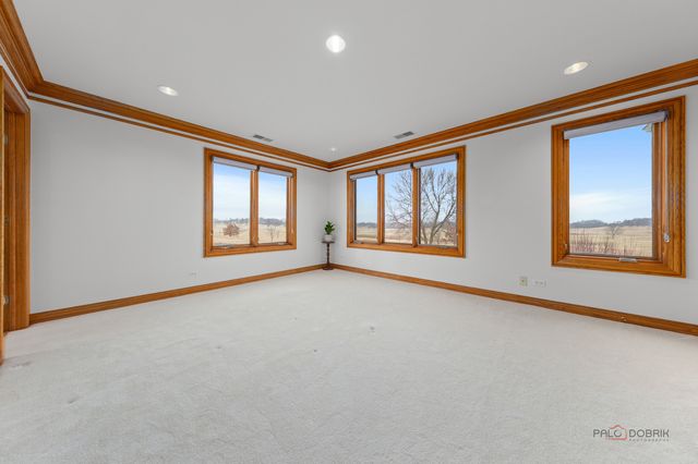 1611 Burr Oak Drive, Libertyville, IL 60048